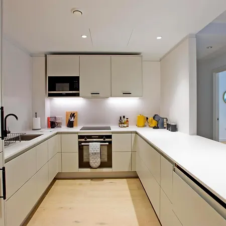 Luxury Retreat Apartment London Exterior photo