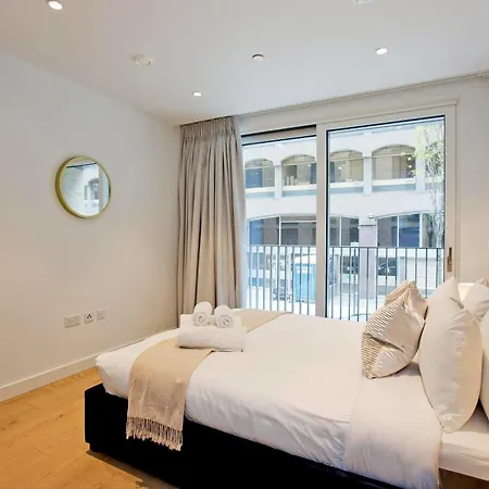Luxury Retreat Apartment London Exterior photo