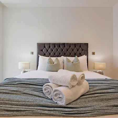 Luxury Retreat Apartment London Room photo