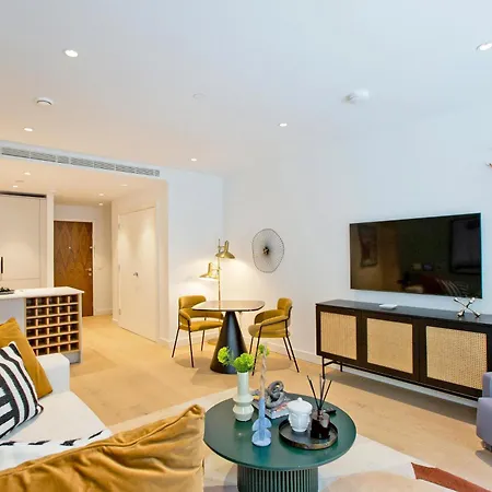 Luxury Retreat Apartment London Exterior photo